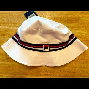 “UNISEX” (M/L) Fila “Bucket Hat”